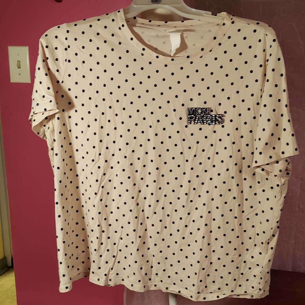 Womans H&M Plus Size Shirt size XXL 2XL Mon Paris Rhinetone Pin on it